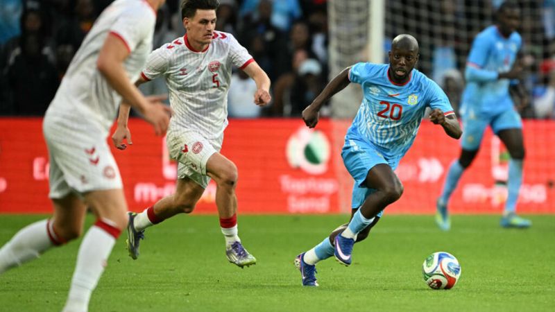 Đan Mạch áp đảo, sút trúng khung gỗ 3 lần nhưng bị CHDC Congo cầm hòa 0-0 tệ hại.